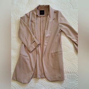 FREE WITH PURCHASE Dynamite Blush/ Soft Pink Long Sleeve Blazer